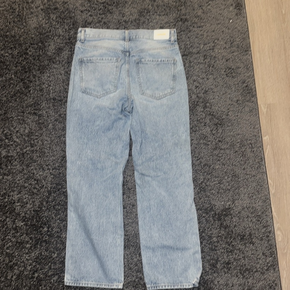 Women’s Denim - Picture 3 of 4